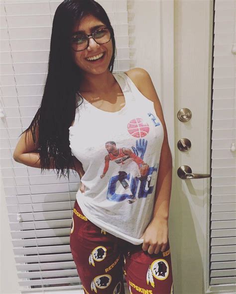 sexy boobs mia khalifa|MIA khalifa tits Search